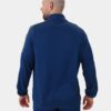 JAKO Ziptop CLASSICO – Wygodna bluza zapinana na zamek błyskawiczny do treningu i uprawiania sportu. Design tej bluzy treningowej został zredukowany do tego, co najważniejsze. Bluzka zapinana na suwak CLASSICO ma klasyczne barwy drużynowe. Zamek błyskawiczny z przodu, mankiety i góra wykończone elastyczną lamówką oraz garaż zamka gwarantują wyjątkowo wysoki komfort noszenia. Zintegrowany system JAKO KEEP DRY odprowadza wilgoć wytwarzaną przez ciało bezpośrednio na powierzchnię materiału. Dzięki temu bluza z zamkiem błyskawicznym pozostaje sucha, sportowiec nie wychładza się i czuje się komfortowo w bluzie z zamkiem błyskawicznym CLASSICO nawet przy największym wysiłku. Bluzka zapinana na suwak dostępna jest w 10 różnych kolorach i rozmiarach 128-164 dla dzieci oraz S-3XL dla kobiet i mężczyzn.
